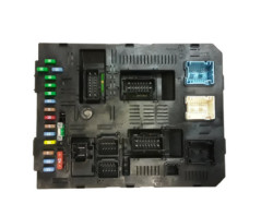 Calculateur d'habitacle BSI Peugeot 307 (2001-2005) phase 1 Johnson Controls (JCAE) Bsi 2004 H01